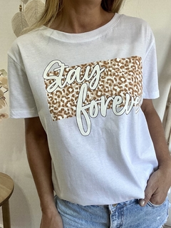 Remera STAY FOREVER blanco
