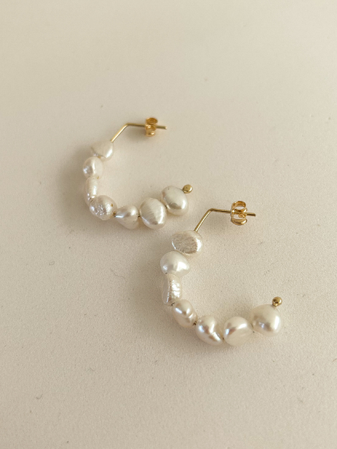 Par de argolas Lua P Ouro 18k