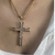 Colar Pingente Crucifixo Bordas Retas Zircônia Cristal Cravejado Banhado em Ouro 18K - Zu Strazzer Semijoias