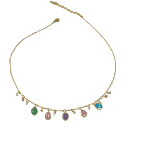 Colar com Pingente de Pedras Coloridas Ovais e Redondas em Aço
