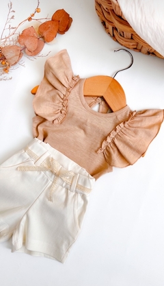 Musculosa Isa