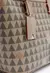 Bolsa SCHUTZ Shopping Triangle Bege - loja online