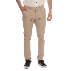 Pantalon Corte Chino