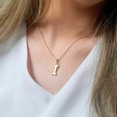 Colar com Pingente Osso cachorro My Dog Banhado a Ouro 18k - comprar online