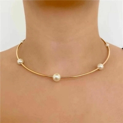 Colar Choker De Aro Rigido e Pérolas Shell Folheado a Ouro - loja online