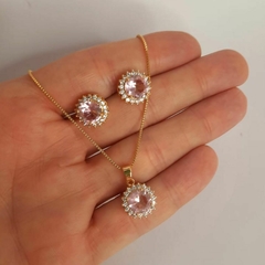 Conjunto De Colar E Brinco Cravejado Quartzo Rosa E Cristal na internet