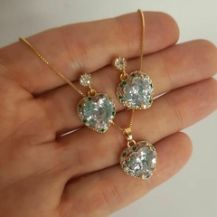 Conjunto Colar e Brinco De Coração de Zircônia e Cristais na internet