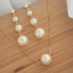 Conjunto Colar De Pérola E Brinco Longo Folheado A Ouro 18k na internet