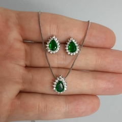 Imagem do Conjunto Colar e Brinco Gota Esmeralda Banhado a Ouro Branco