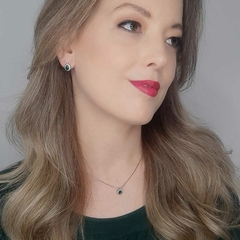 Conjunto Colar e Brinco Gota Esmeralda Banhado a Ouro Branco - comprar online