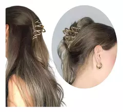 Presilha/Piranha Grande Dourada de Cabelo na internet