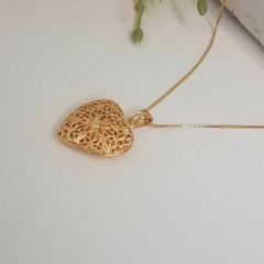 Colar Relicário de Coração Medalhão 2 Fotos Folheado A Ouro - comprar online