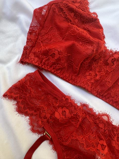 CONJUNTO CINTA LIGA PAOLA VERMELHO na internet