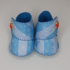 Botinha de bebê azul, sapatinho menino na internet