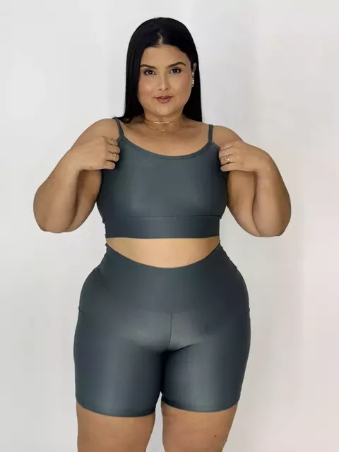 Conjunto canelado de short G/GG com bolso top Clarisse - Verde noite