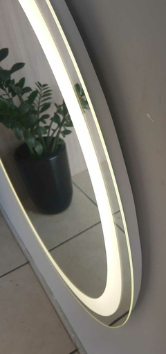 Imagem do Espelho Redondo Jateado Com Led