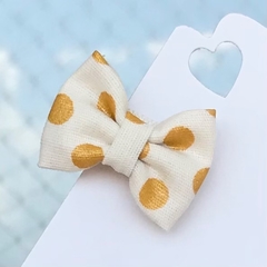 Mini Laço Gravatinha - Off White com Bolas Dourado - comprar online