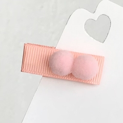 Presilha Mini Pompom na internet
