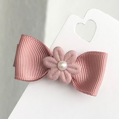 Laço Gravatinha com flor