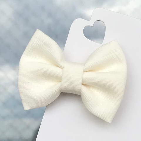 Laço gravatinha de tecido (5cm) - Off White