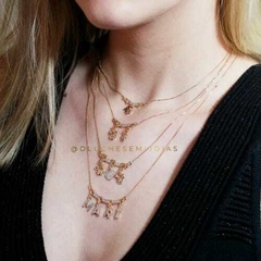 Colar personalizado filhos 3 pingentes cravejado com zircônias Banho ouro 18k