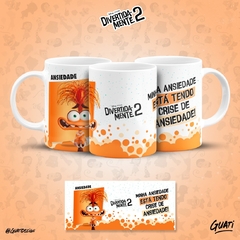 Caneca de Cerâmica Divertidamente Alça Branca