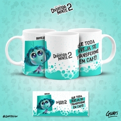 Caneca de Cerâmica Divertidamente Alça Branca - comprar online