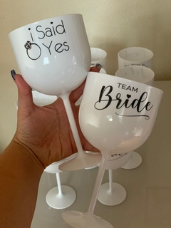 Kit c/ 13 Taças Gin Branco Leitoso