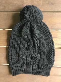 Touca pompom preto