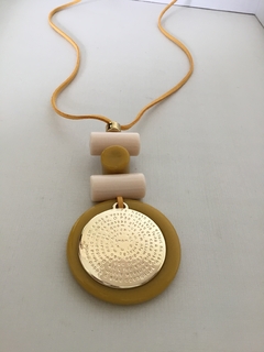 Colar Pai Nosso amarelo - comprar online