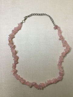 Colar curto rosa