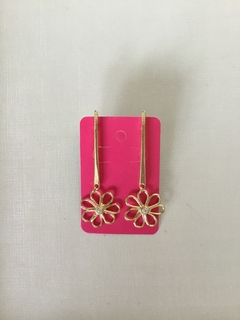 Brinco floral na internet