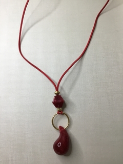 Colar gotinha red - comprar online