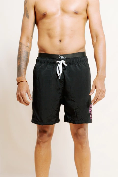 SHORT BÁSICO PRETO RÁFIA 07