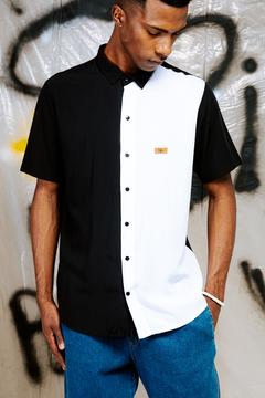 CAMISA DUO PRETO BRANCO