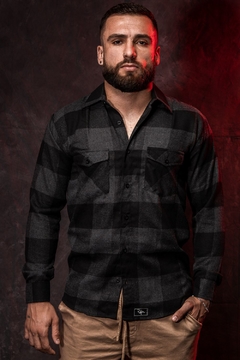 CAMISA MANGA LONGA FLANELADA XADREZ PRETO CINZA - Estilo Ráfia