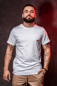 WHITE BASIC T-SHIRT - Estilo Ráfia