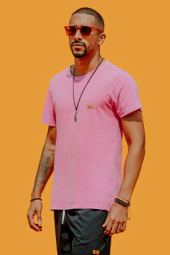 CAMISETA ESTONADA ROSA NEON - online store