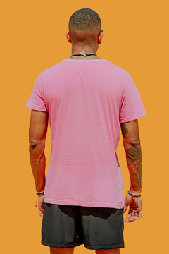 Imagem do CAMISETA ESTONADA ROSA NEON