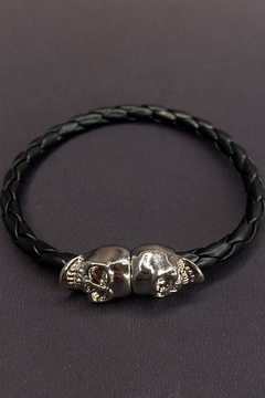 PULSEIRA ENIGMA DE COURO PRETO