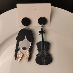 Merlina aretes