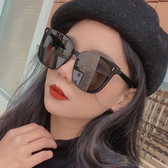 Lentes oscuros, moda coreana