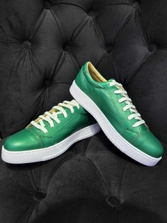 Modelo Stiches verdes - tienda online