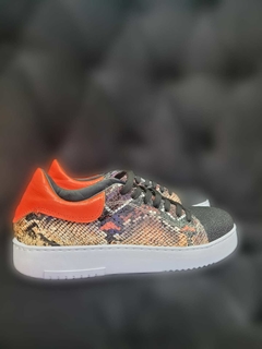 Modelo Pisa reptil con naranja - tienda online