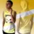 camiseta-juvenil-sem-manga-com-capuz-amarelo