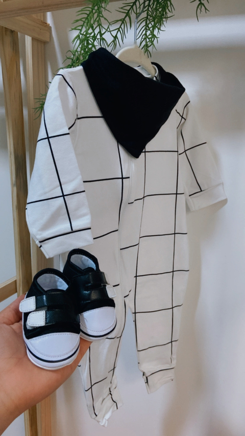 Macacão White and Black com Bandana