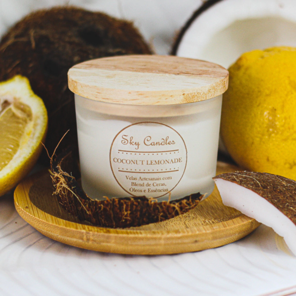 Vela Coconut Lemonade, Sky Candle