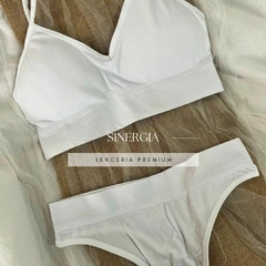 CONJUNTO JADE