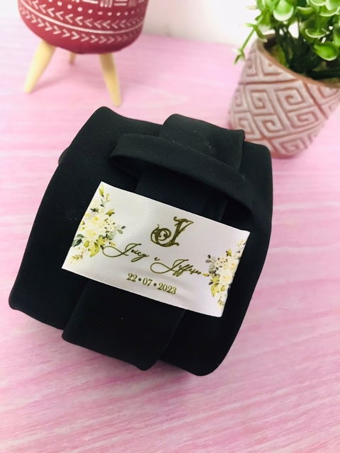 10 ETIQUETAS EM CETIM - PARA GRAVATA