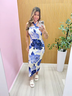 Vestido pescoço estampado